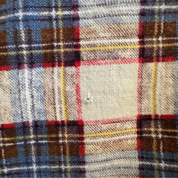 Vintage plaid button down long sleeve - Picture 6 of 10